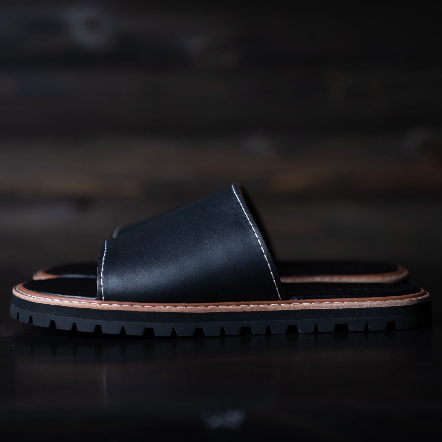 Leather shower sandals