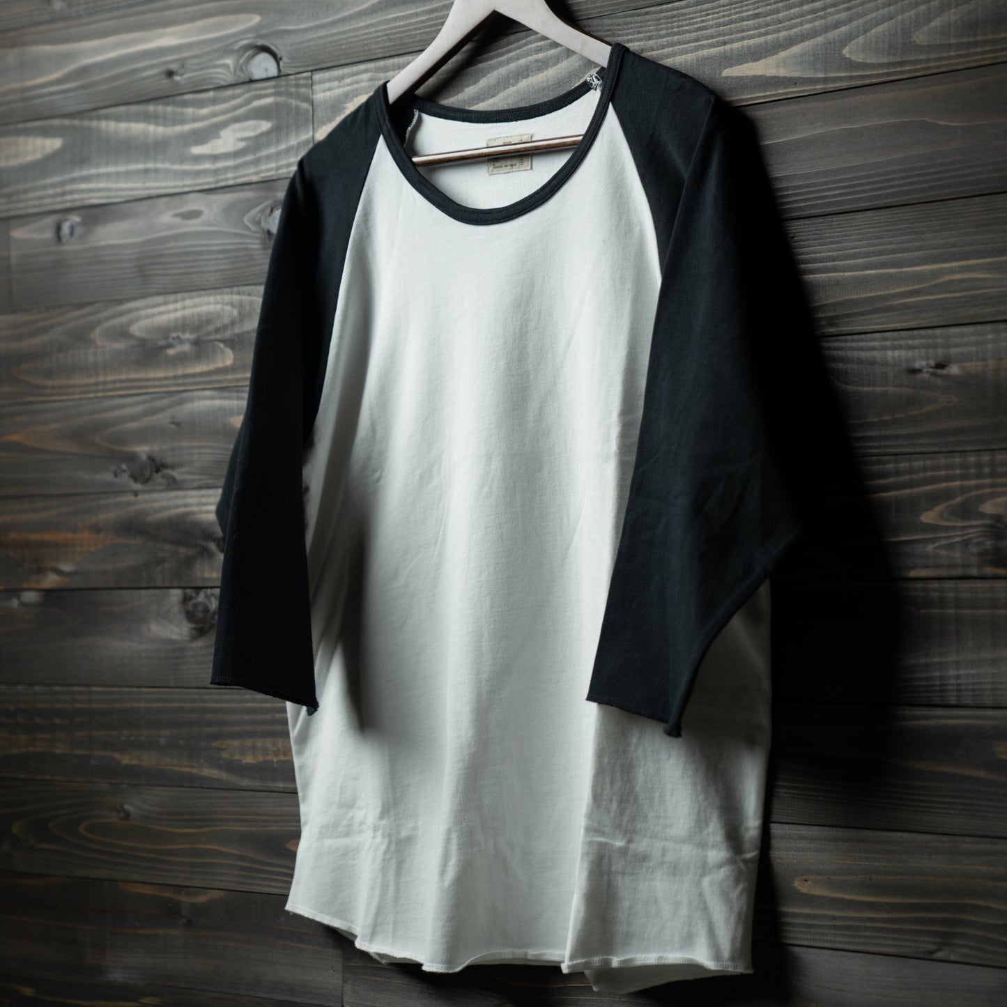 Raglan T-shirt