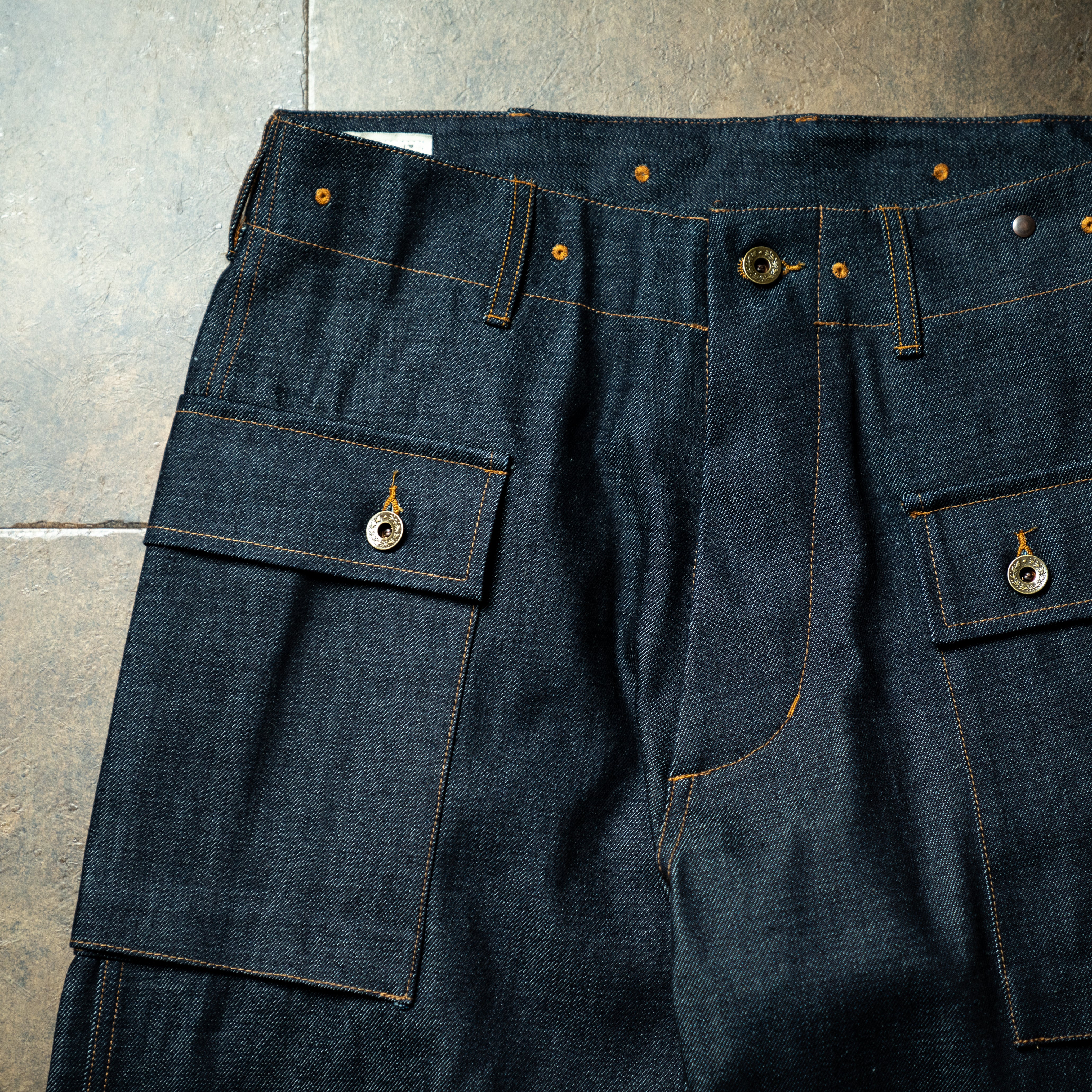 Monkey denim pants (rigid) – Pablo vinci