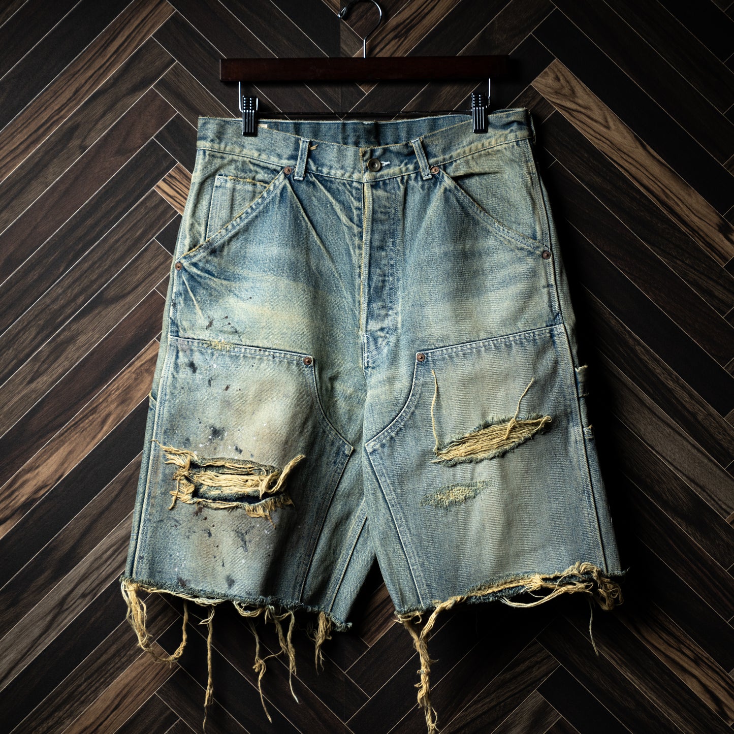 Double knee ghost shorts